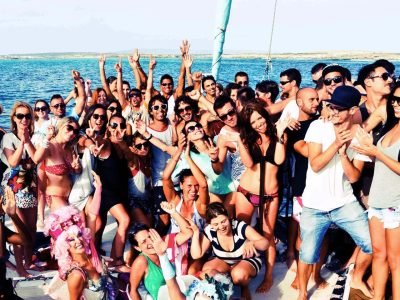 Fiestas en catamarán valencia