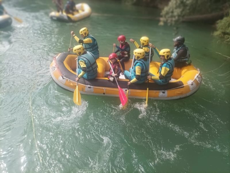 Rafting rio cabriel Tamayo